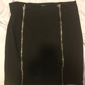 Forever 21 Women’s Black Skirt